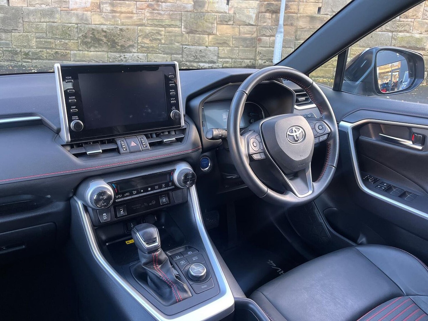 Used Toyota RAV4 2022 for sale - 76860044: Photo 13