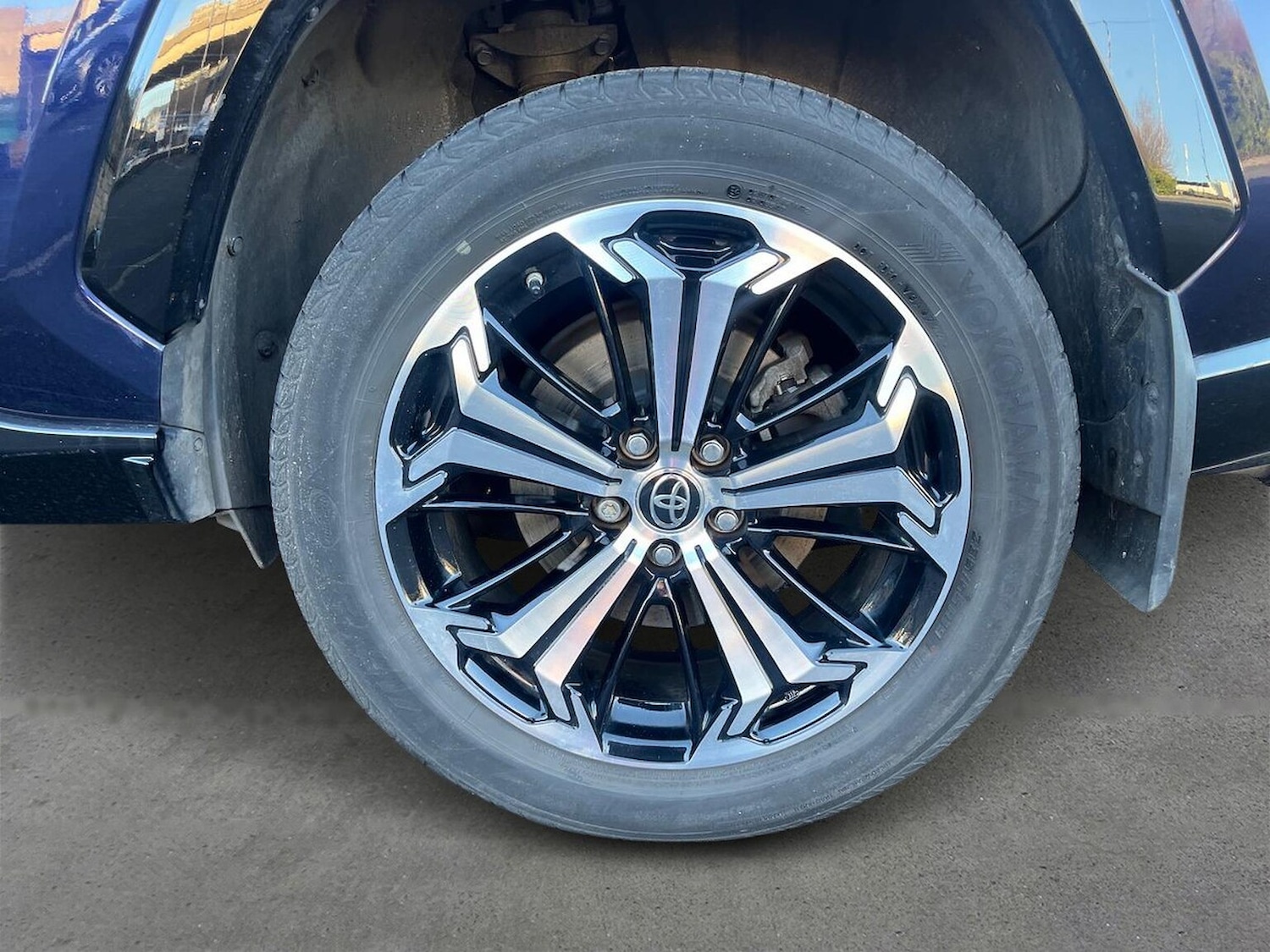 Used Toyota RAV4 2022 for sale - 76860044: Photo 6