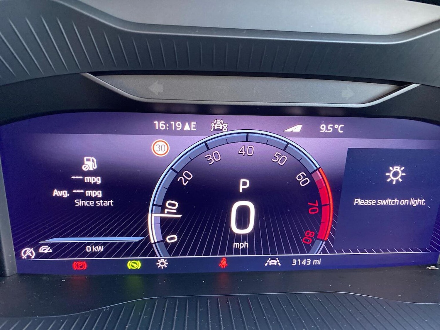 Used Skoda Karoq 2024 for sale - 76407374: Photo 11