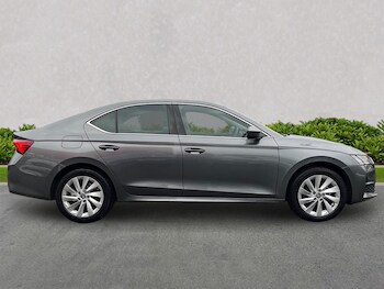 Used Skoda Octavia 2025 for sale - 77492330: Photo