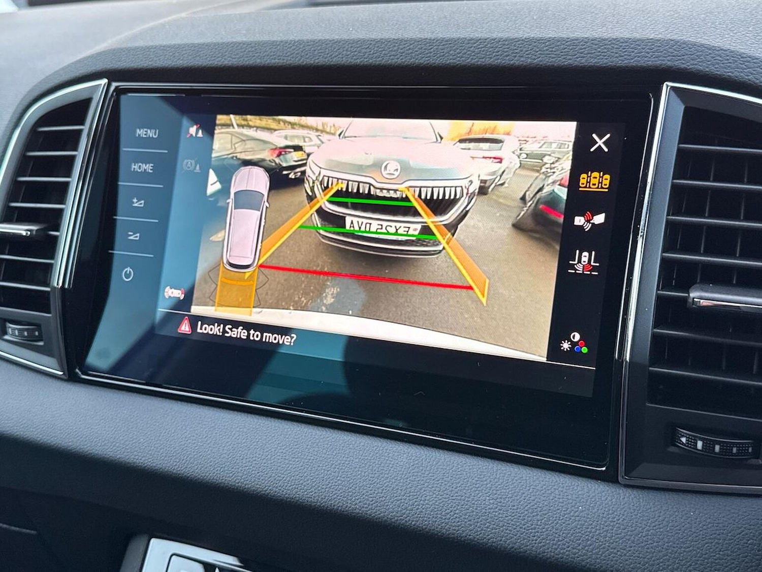 Used Skoda Karoq 2025 for sale - 76970008: Photo 21