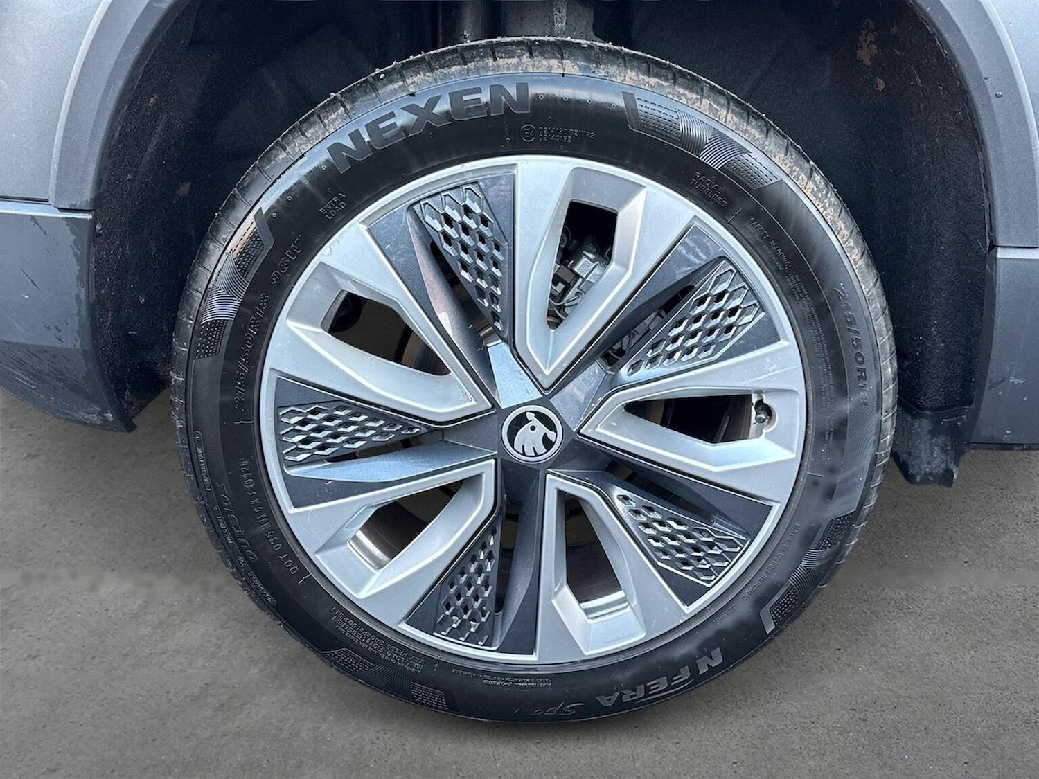 Used Skoda Karoq 2025 for sale - 76970008: Photo 6