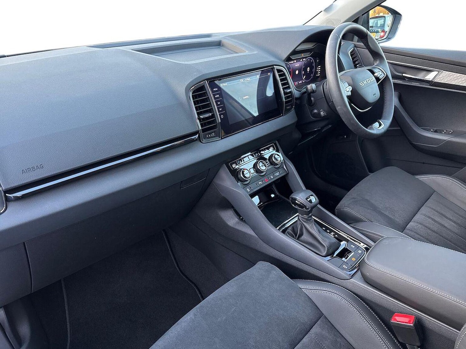 Used Skoda Karoq 2025 for sale - 76970008: Photo 7