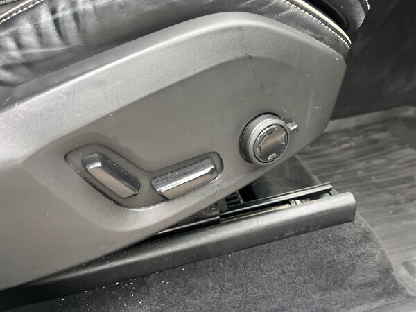 Used Volvo XC90 2017 for sale - 76324605: Photo 25