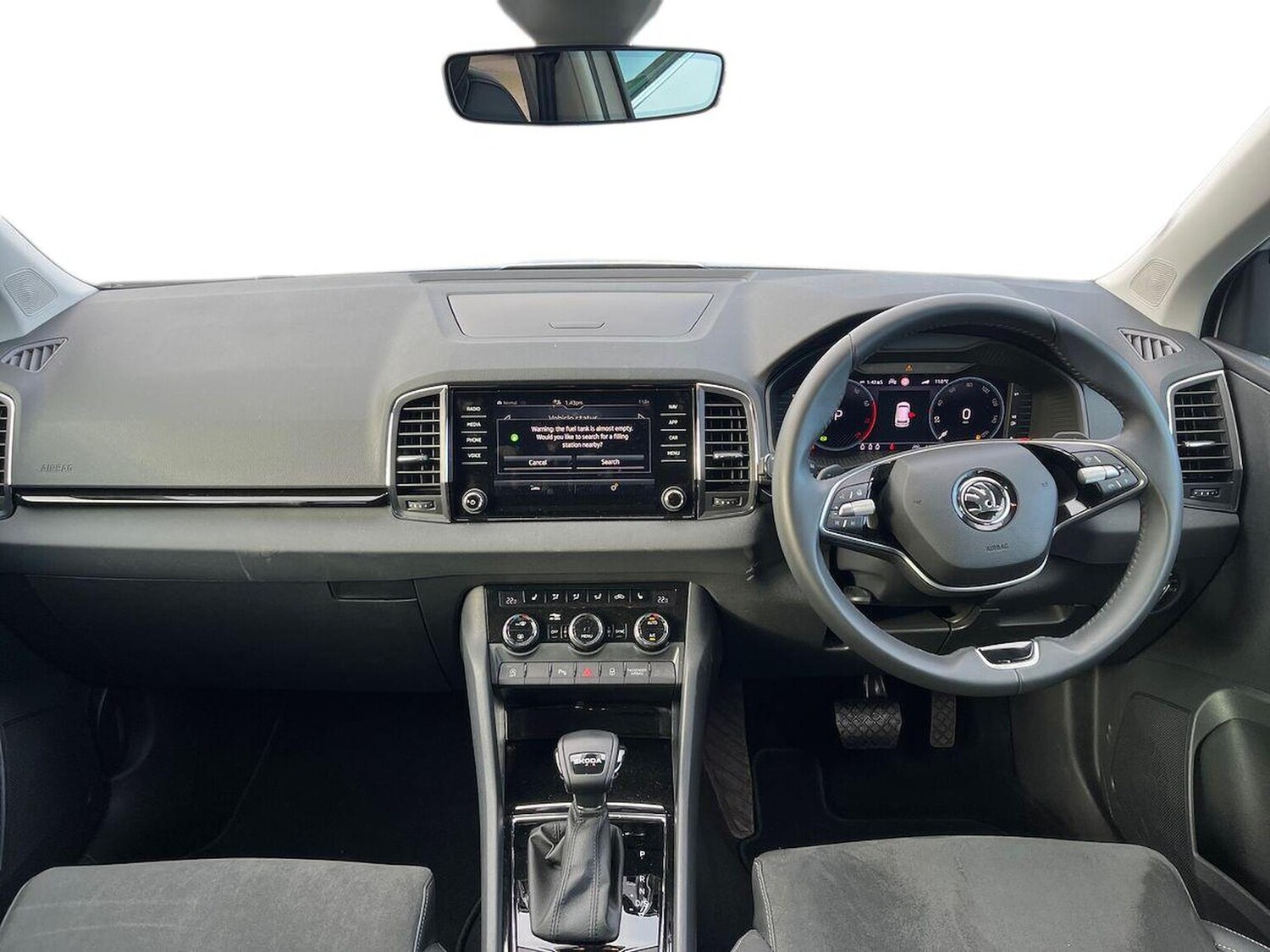 Used Skoda Karoq 2024 for sale - 76444707: Photo 8