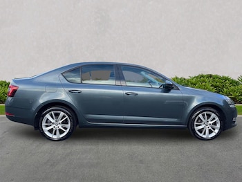 Used Skoda Octavia 2018 for sale - 76187098: Photo 3