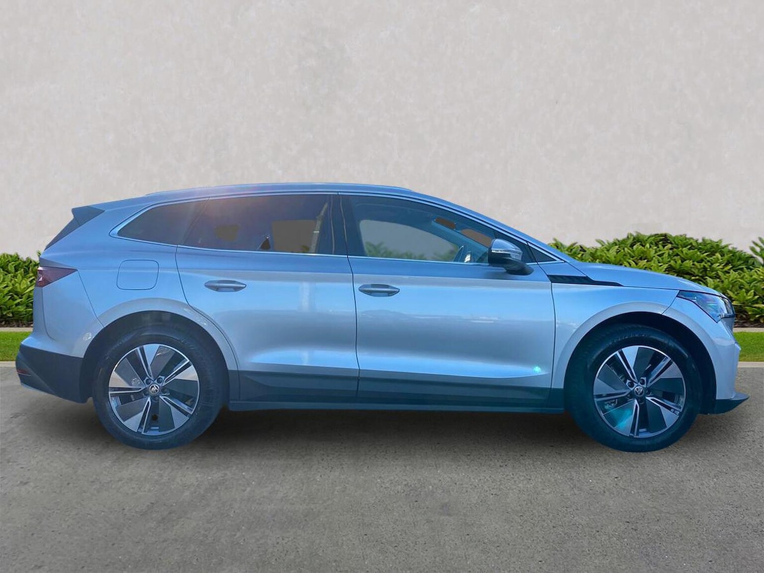 Used Skoda Enyaq 2025 for sale - 76396946: Photo 4