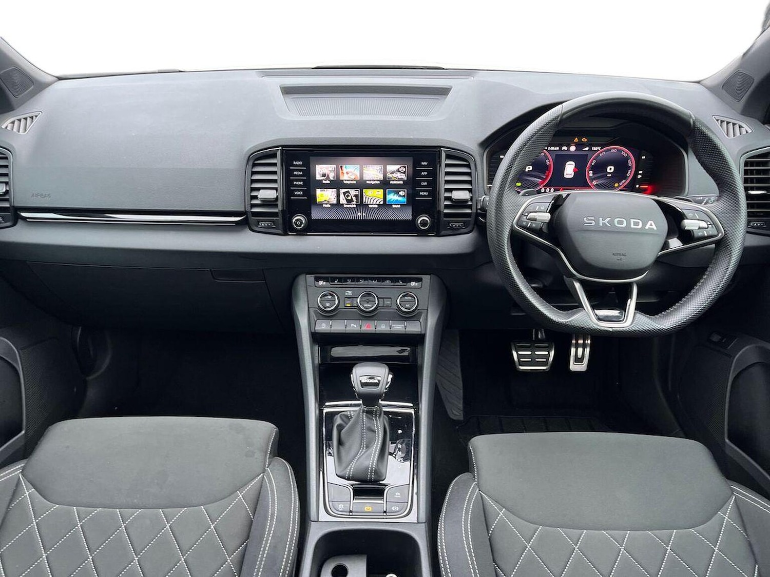 Used Skoda Karoq 2025 for sale - 76324603: Photo 10