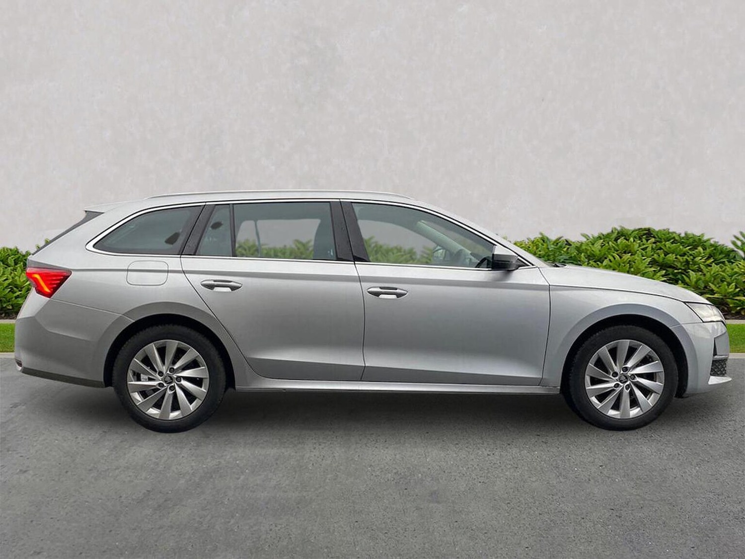 Used Skoda Octavia 2025 for sale - 77796994: Photo 3