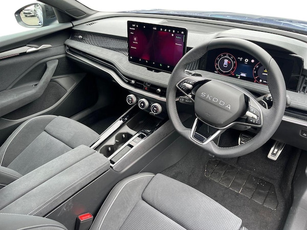 Used Skoda Superb 2025 for sale - 75437430: Photo 17