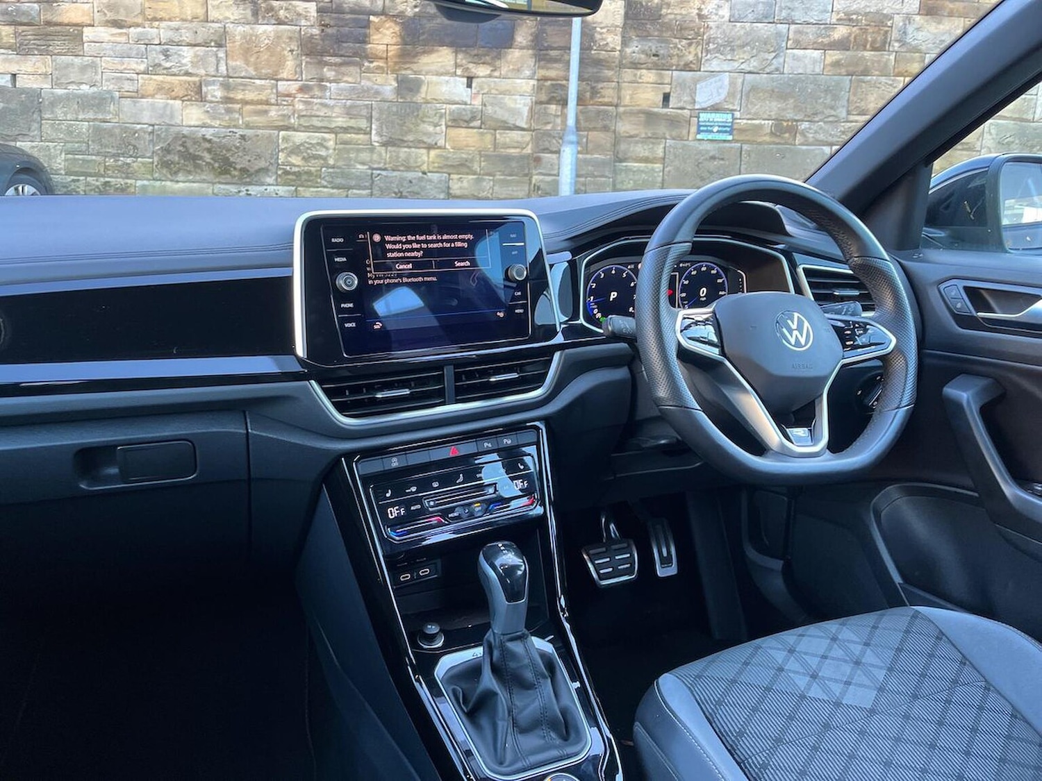 Used Volkswagen T-Roc 2022 for sale - 76757420: Photo 13