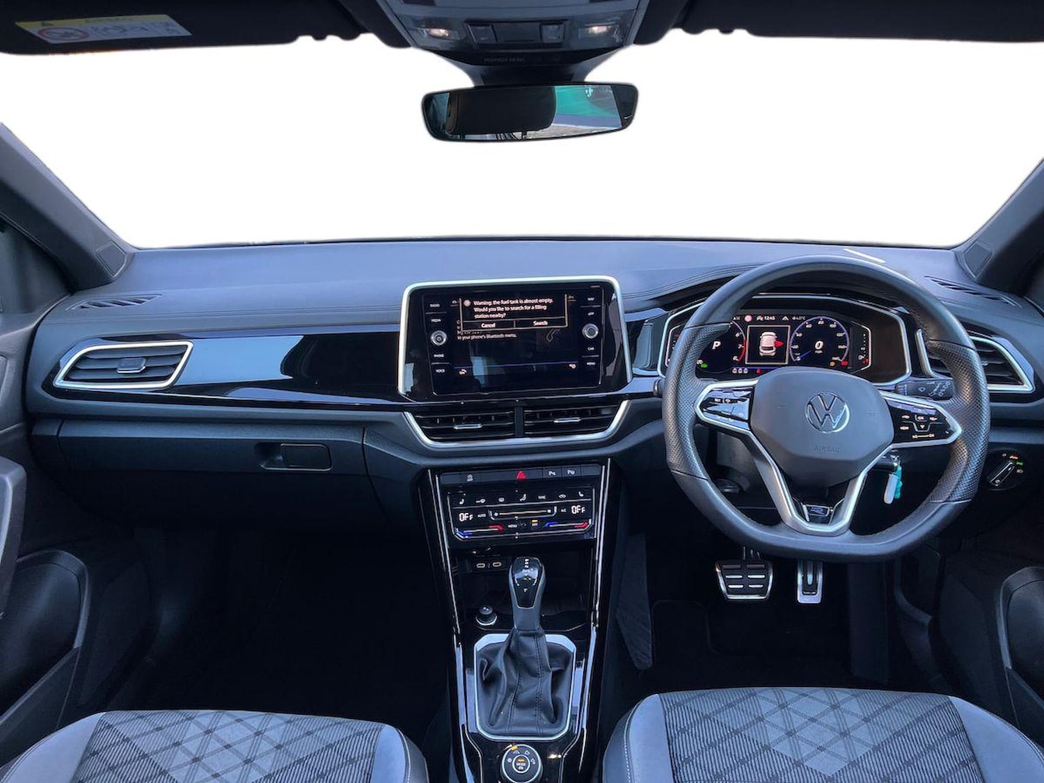 Used Volkswagen T-Roc 2022 for sale - 76757420: Photo 8