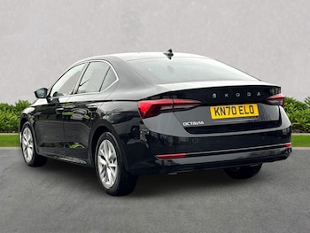 Used Skoda Octavia 2020 for sale - 76763402: Photo