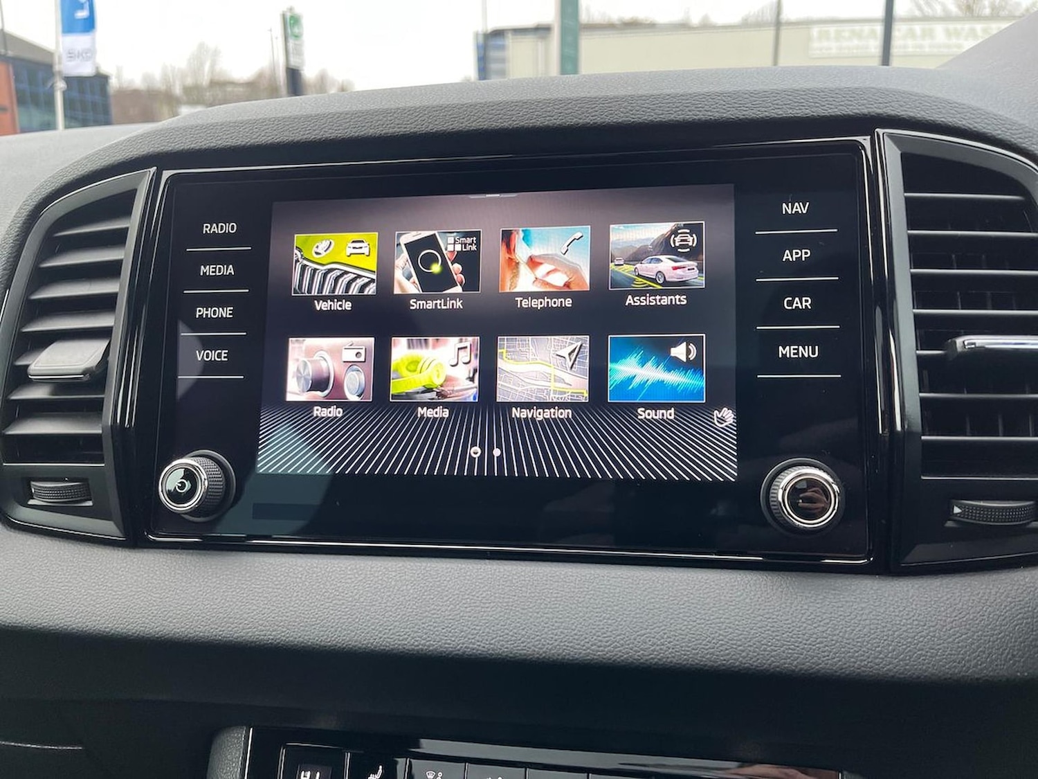 Used Skoda Karoq 2023 for sale - 76751918: Photo 11