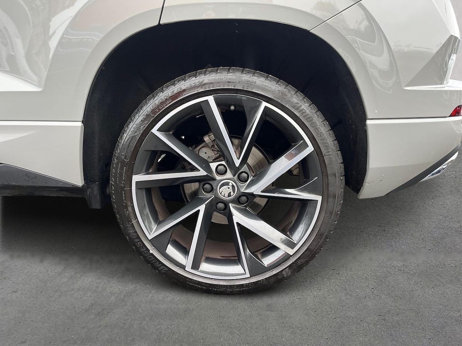 Used Skoda Karoq 2023 for sale - 76751918: Photo 6