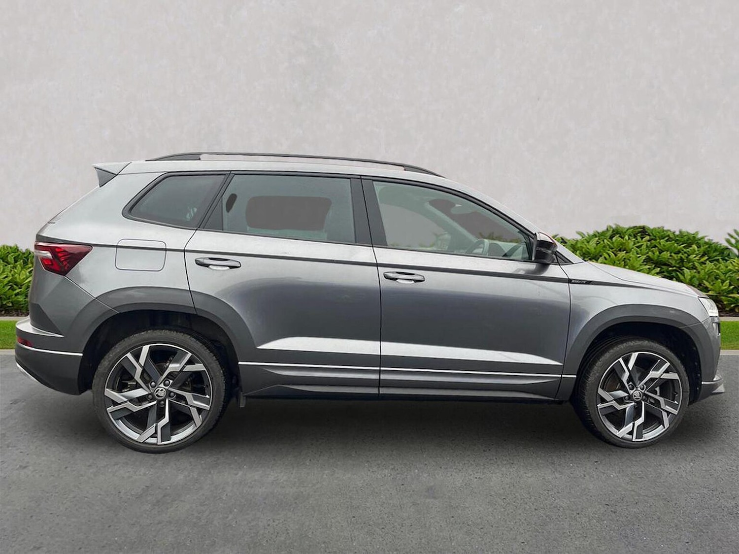 Used Skoda Karoq 2025 for sale - 76320673: Photo 4