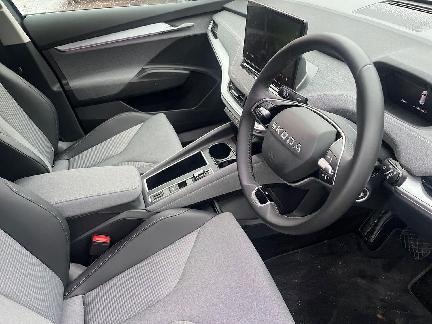 Used Skoda Enyaq 2025 for sale - 77896310: Photo 16