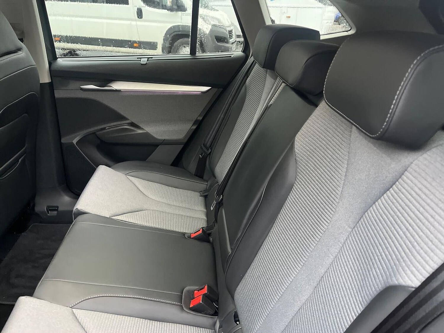 Used Skoda Enyaq 2025 for sale - 77896310: Photo 17