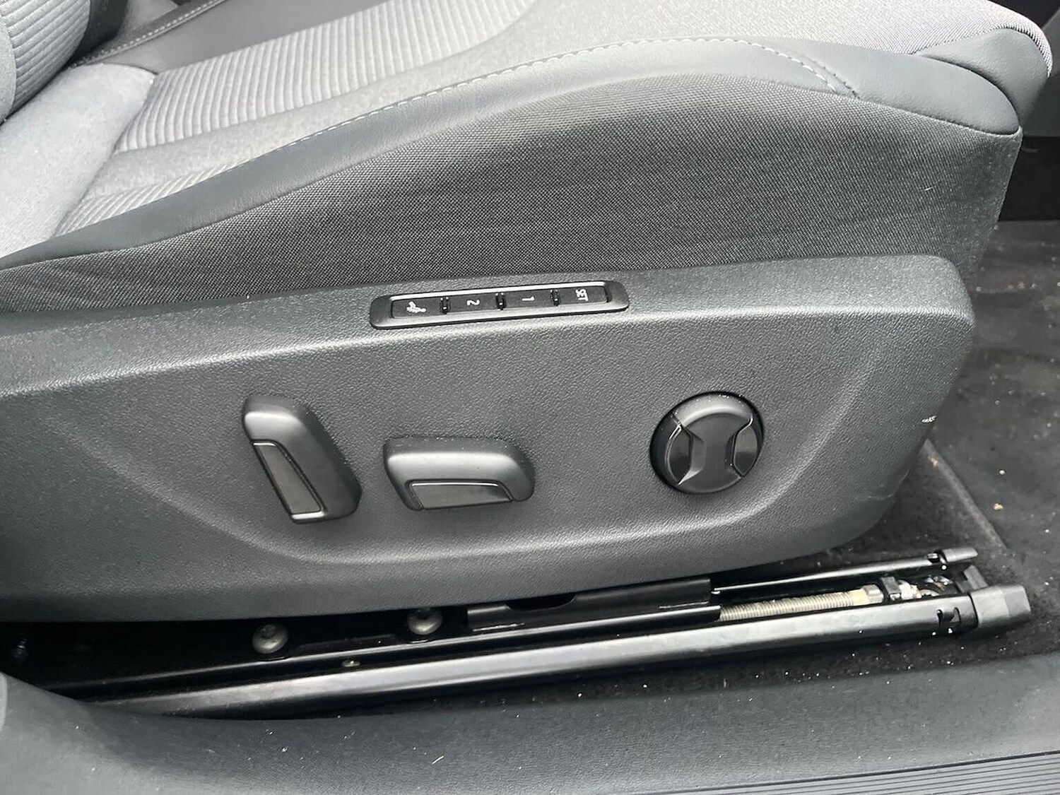 Used Skoda Enyaq 2025 for sale - 77896310: Photo 29