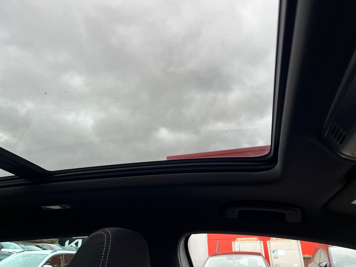 Used Skoda Karoq 2025 for sale - 76437276: Photo 24