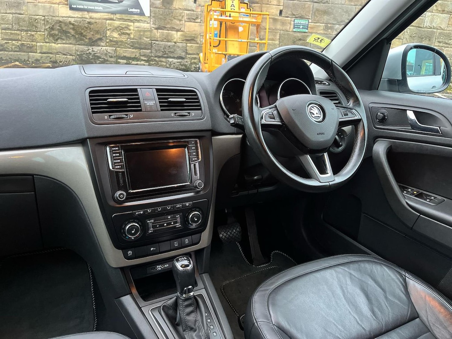 Used Skoda Yeti 2017 for sale - 76559776: Photo 13