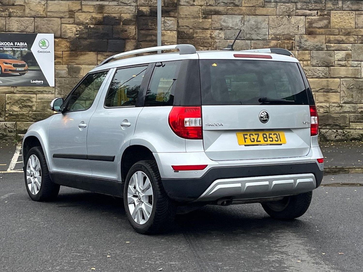 Used Skoda Yeti 2017 for sale - 76559776: Photo 2