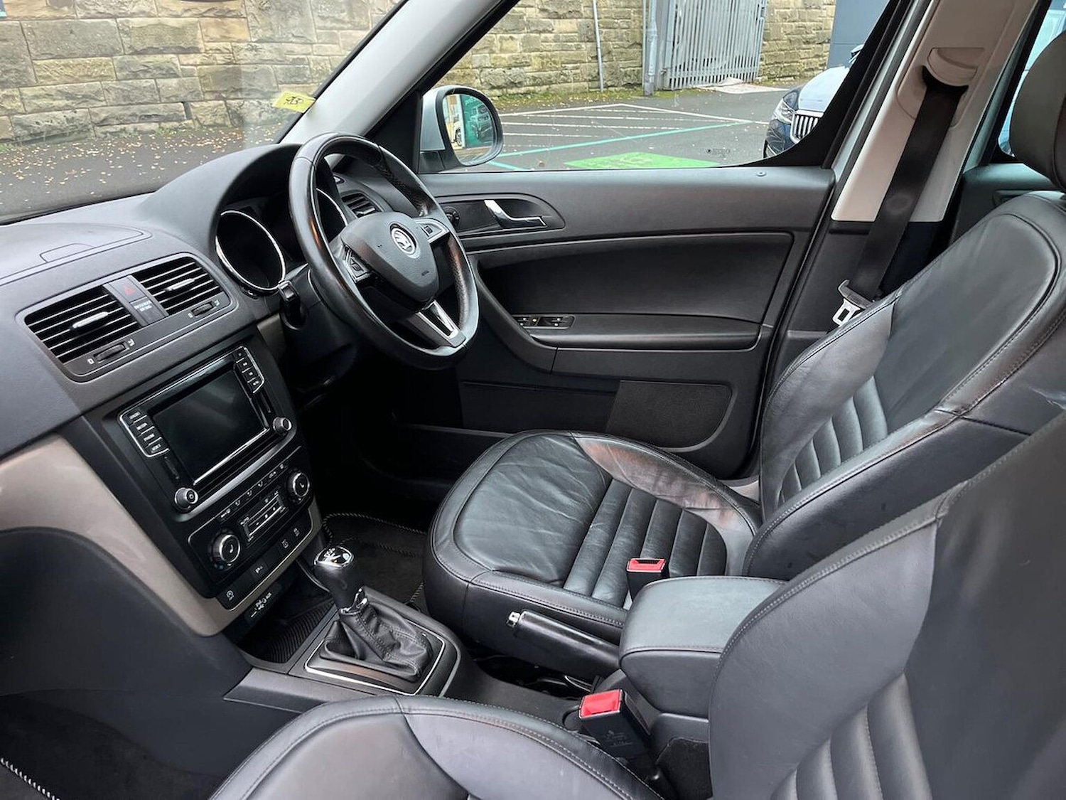 Used Skoda Yeti 2017 for sale - 76559776: Photo 7