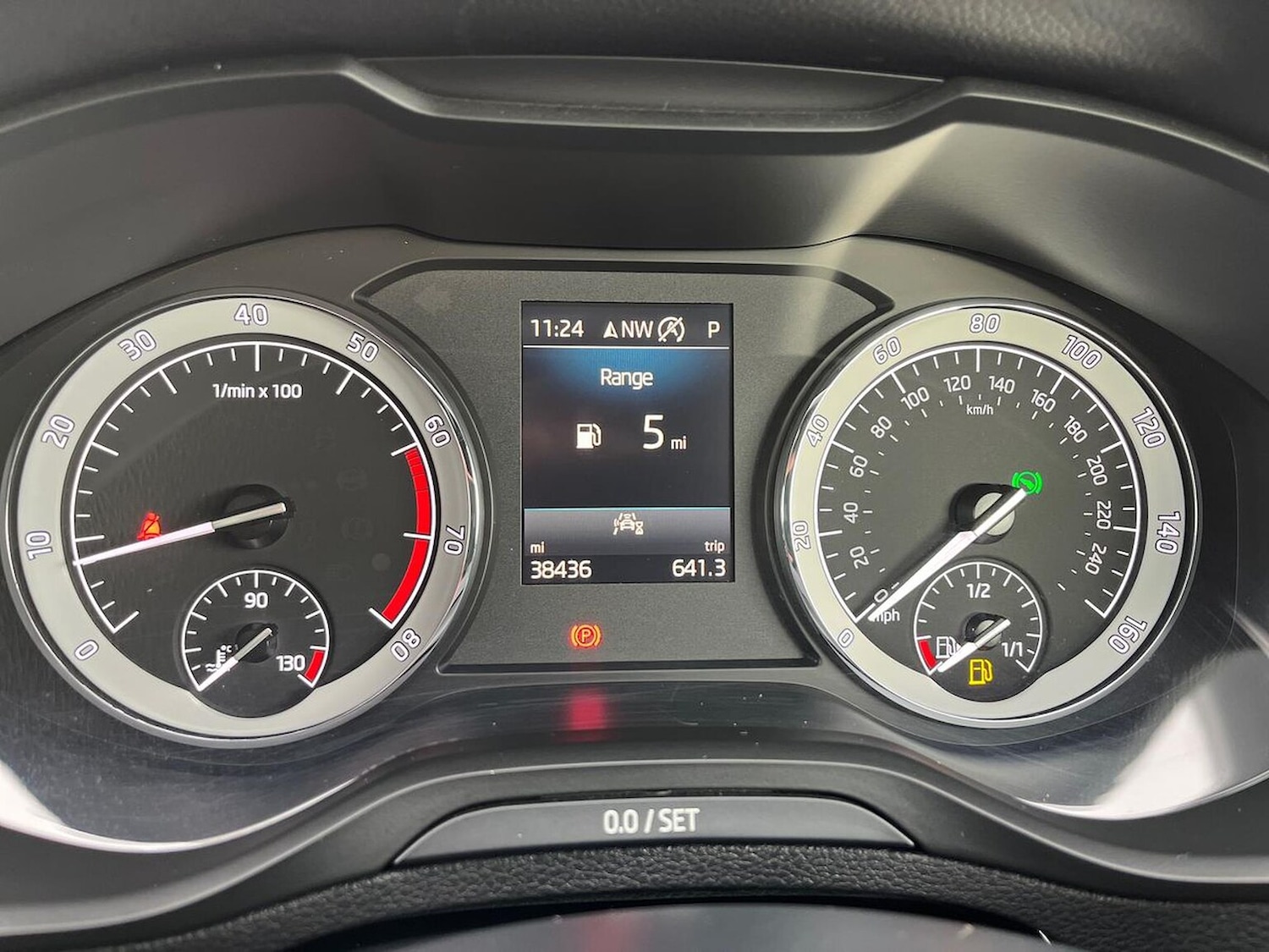 Used Skoda Karoq 2022 for sale - 76437281: Photo 11