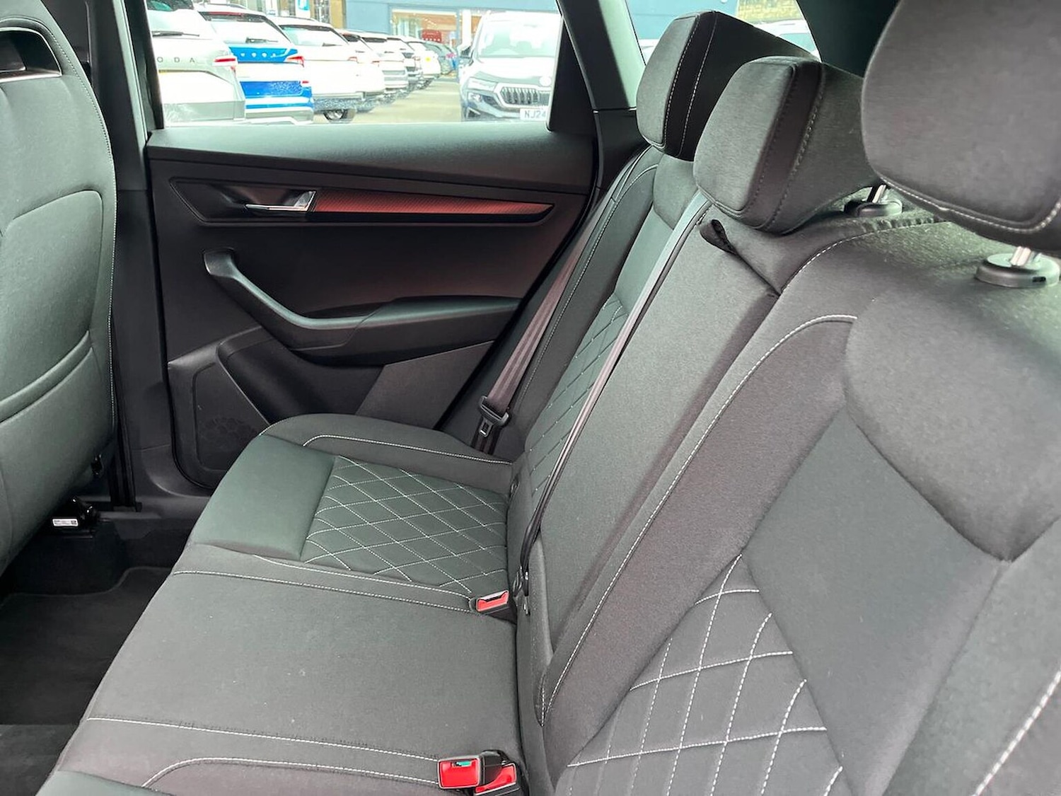 Used Skoda Karoq 2022 for sale - 76437281: Photo 17