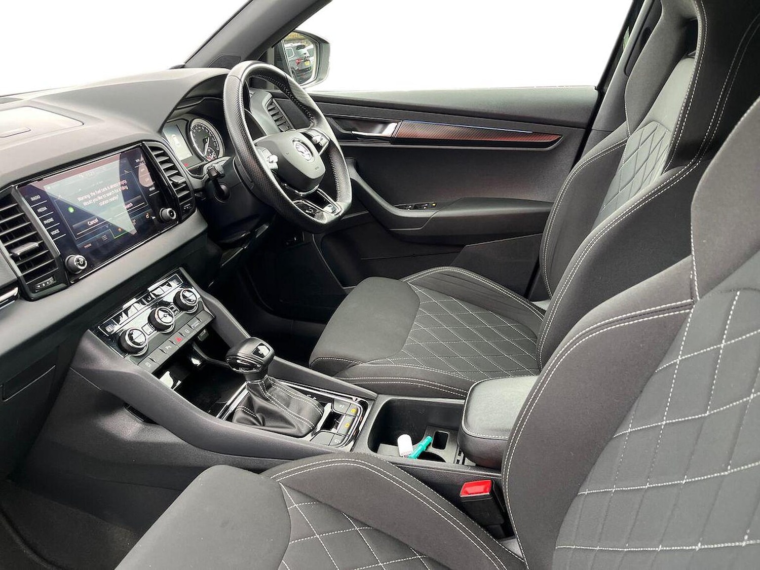 Used Skoda Karoq 2022 for sale - 76437281: Photo 8