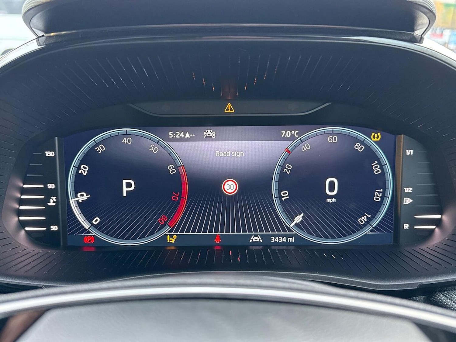 Used Skoda Fabia 2025 for sale - 76821656: Photo 10