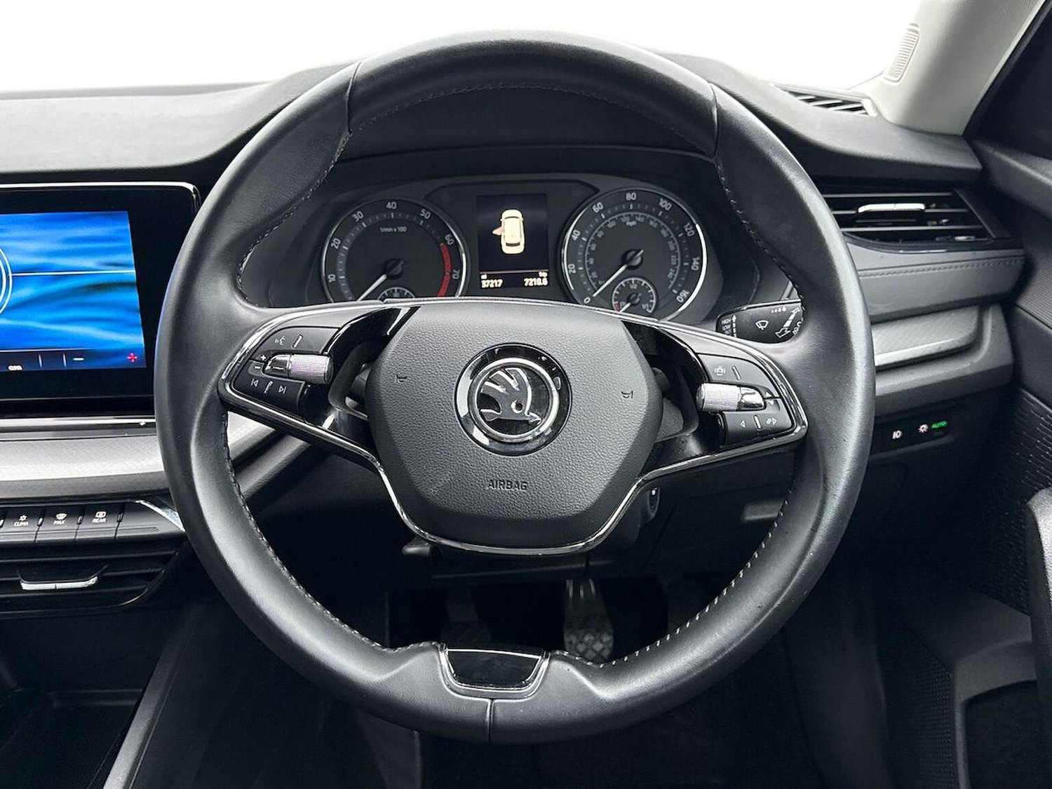 Used Skoda Octavia 2022 for sale - 76986953: Photo 10