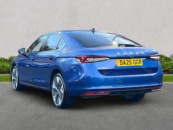 Used Skoda Superb 2025 for sale - 76924618: Photo