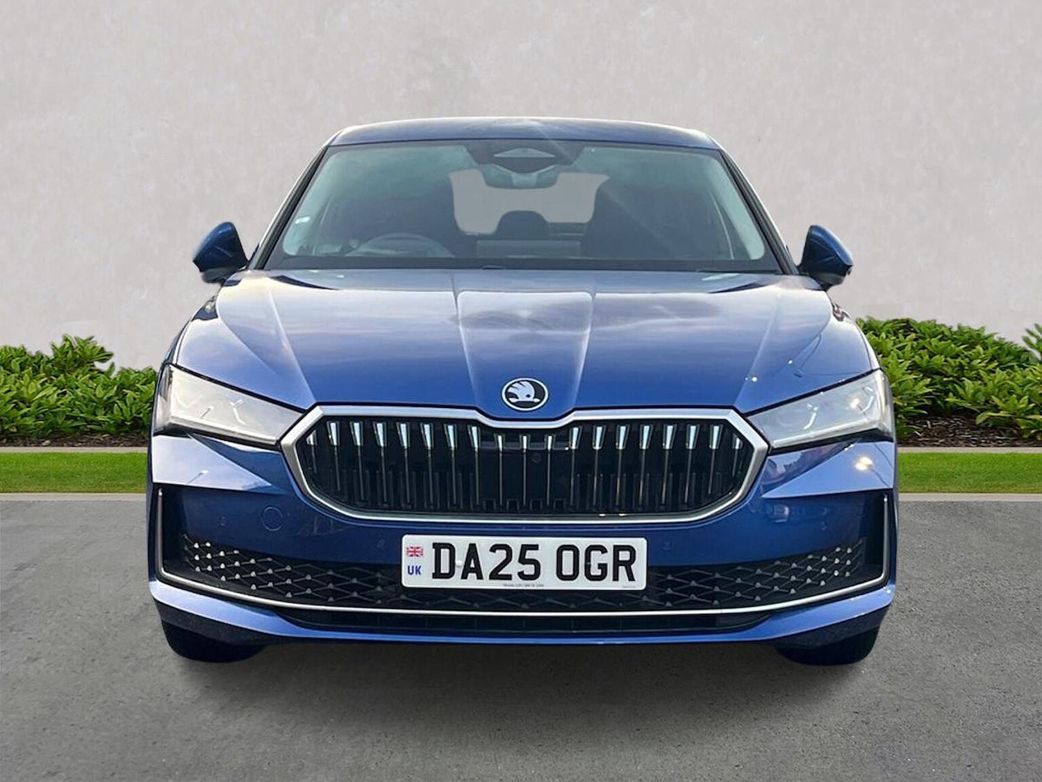 Used Skoda Superb 2025 for sale - 76924618: Photo 5