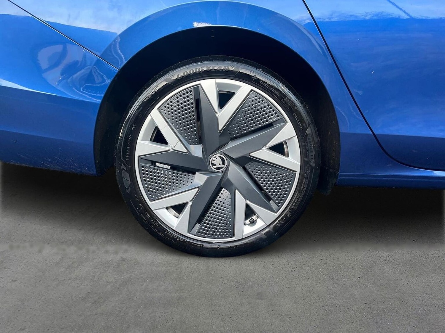 Used Skoda Superb 2025 for sale - 76924618: Photo 6