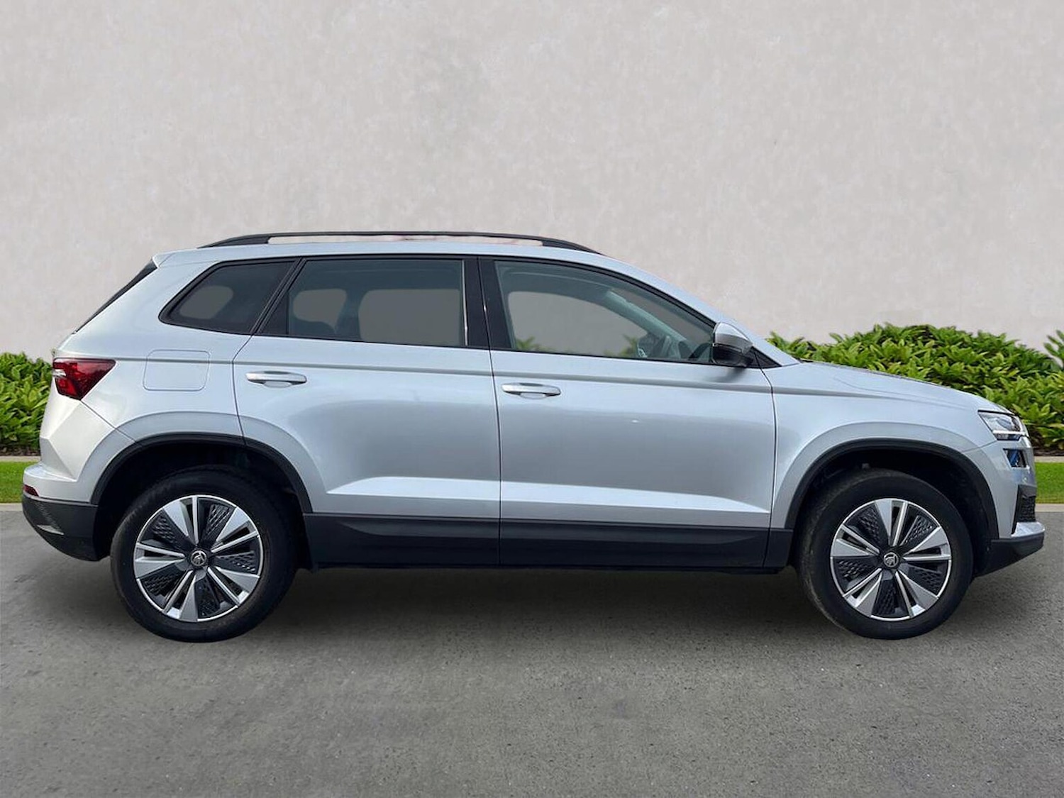 Used Skoda Karoq 2023 for sale - 76437284: Photo 4