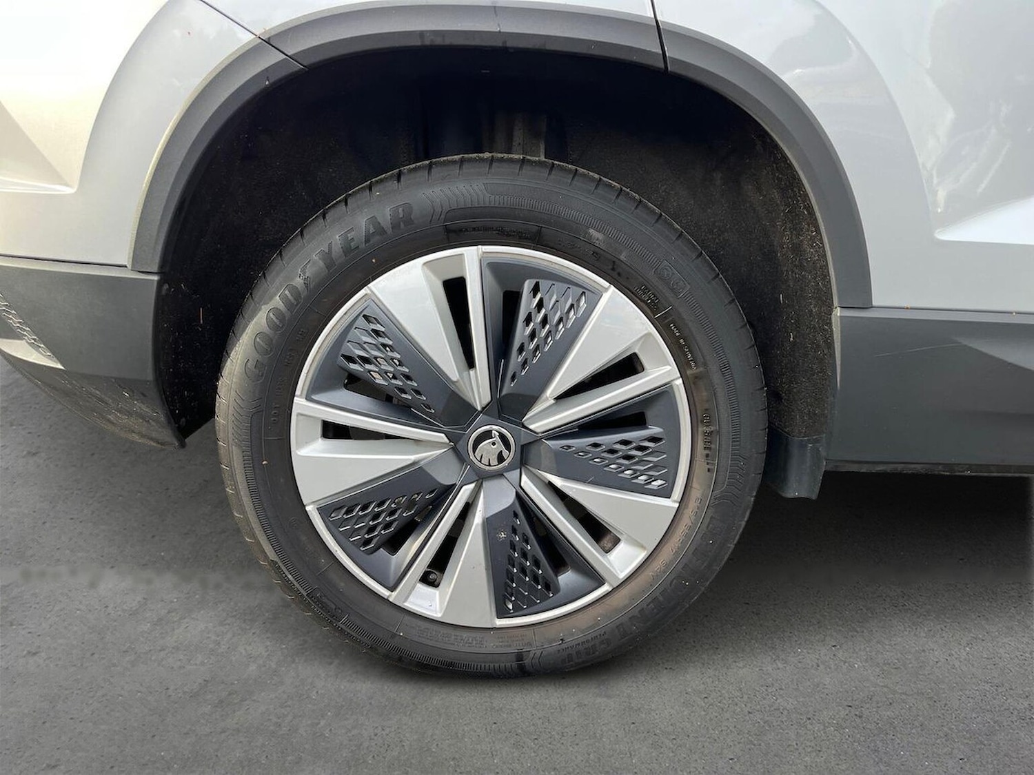 Used Skoda Karoq 2023 for sale - 76437284: Photo 7