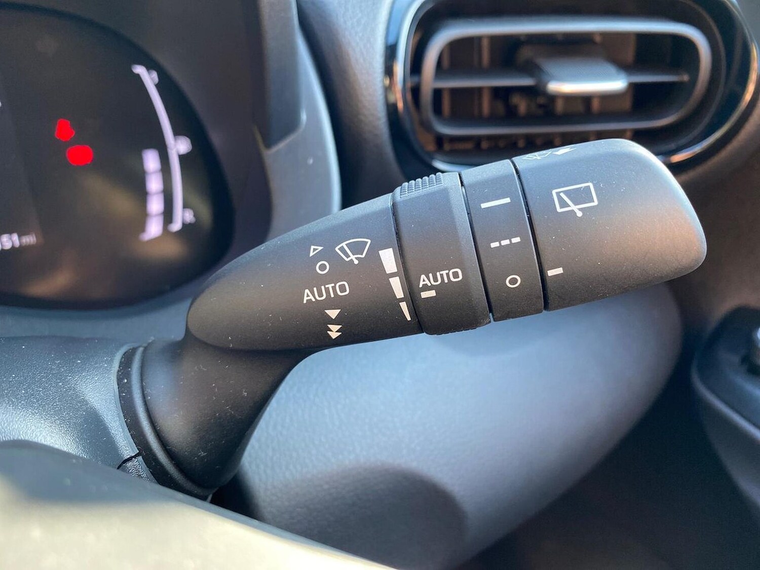 Used Toyota Yaris Cross 2025 for sale - 78194896: Photo 27