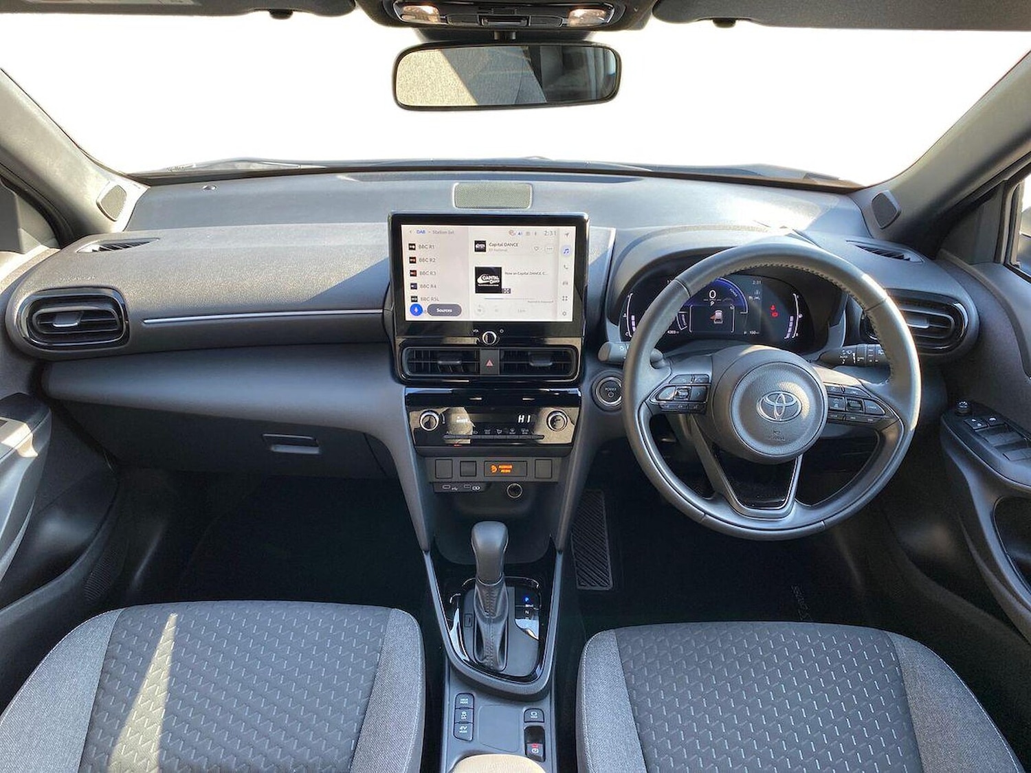 Used Toyota Yaris Cross 2025 for sale - 78194896: Photo 9