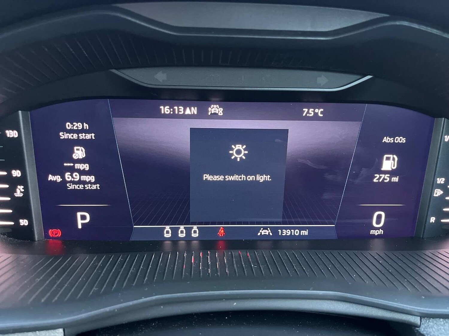 Used Skoda Kamiq 2025 for sale - 76741224: Photo 10