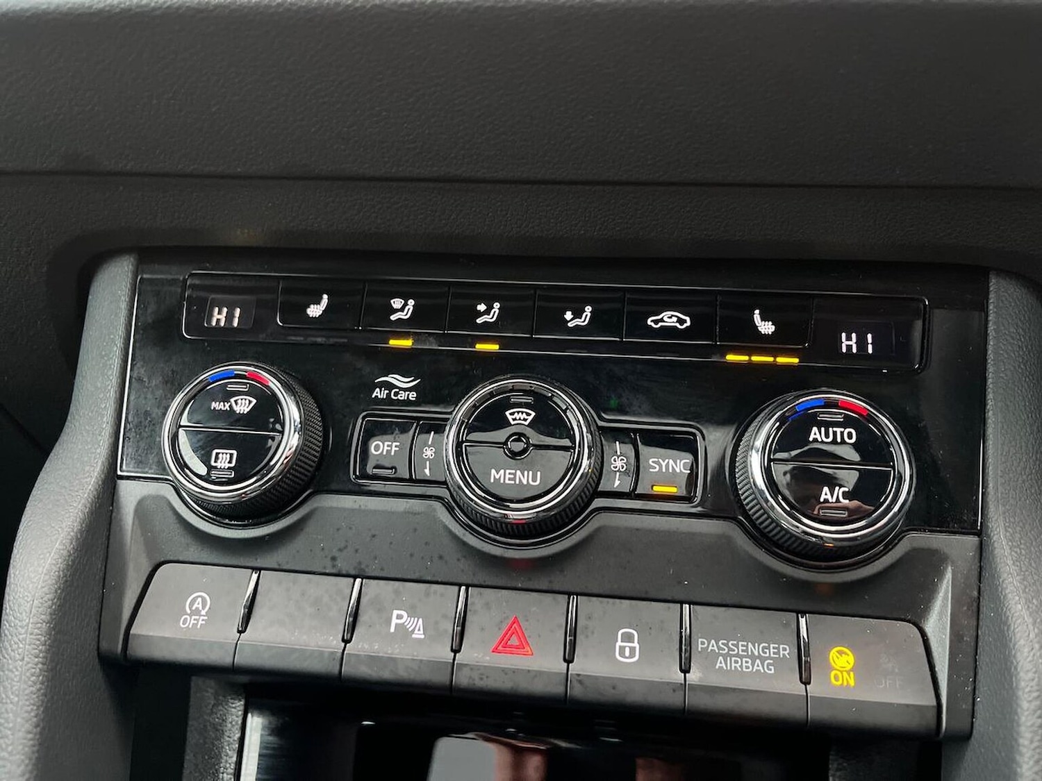 Used Skoda Karoq 2025 for sale - 77715385: Photo 13