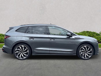 Used Skoda Enyaq 2025 for sale - 75436100: Photo