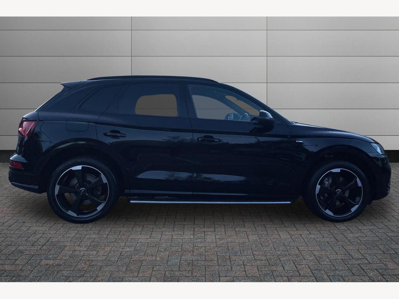 Used Audi Q5 2020 for sale - 76681202: Photo 4