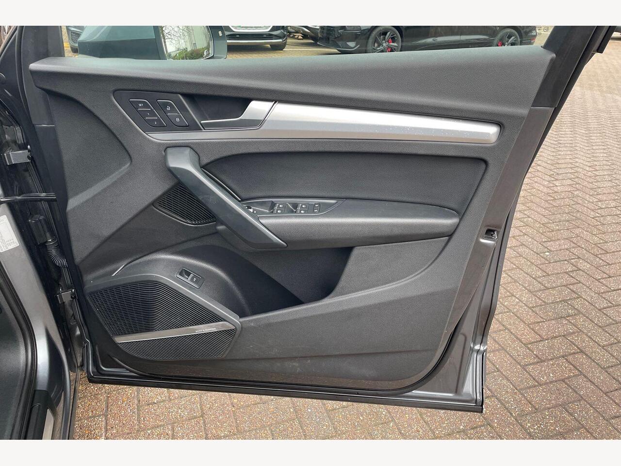 Used Audi Q5 2017 for sale - 76966372: Photo 14