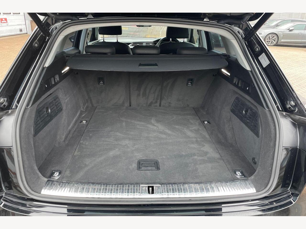 Used Audi e-tron 2021 for sale - 77498331: Photo 13