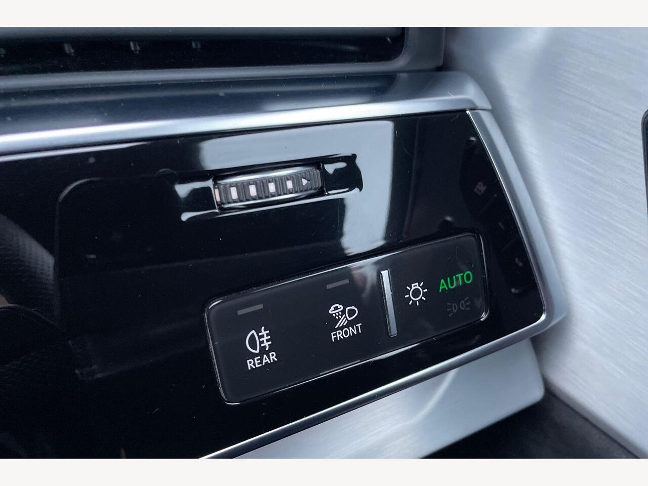 Used Audi Q8 2020 for sale - 77050888: Photo 22