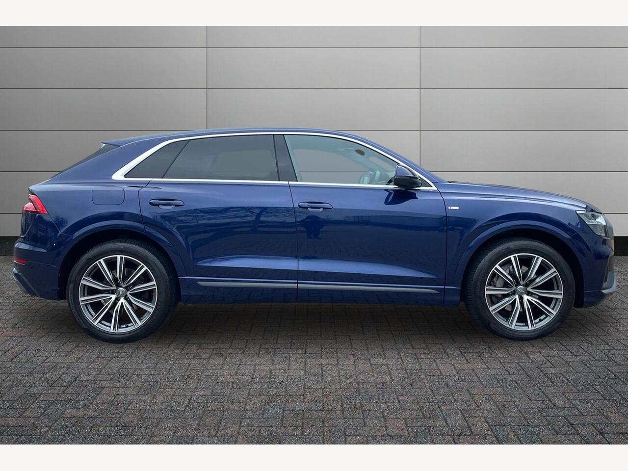 Used Audi Q8 2020 for sale - 77050888: Photo 4