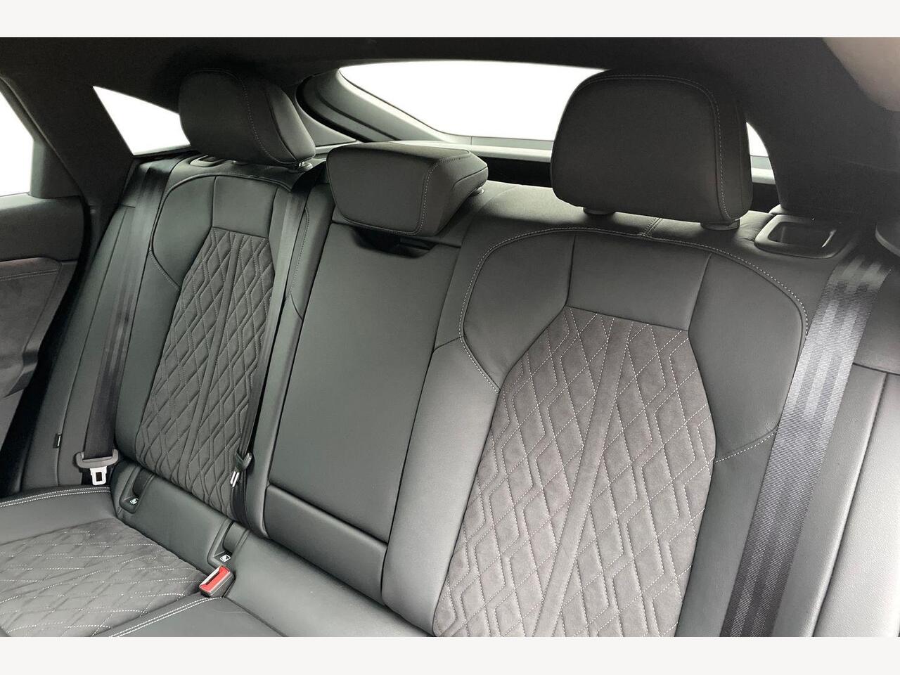 Used Audi Q6 e-tron 2025 for sale - 77164039: Photo 8