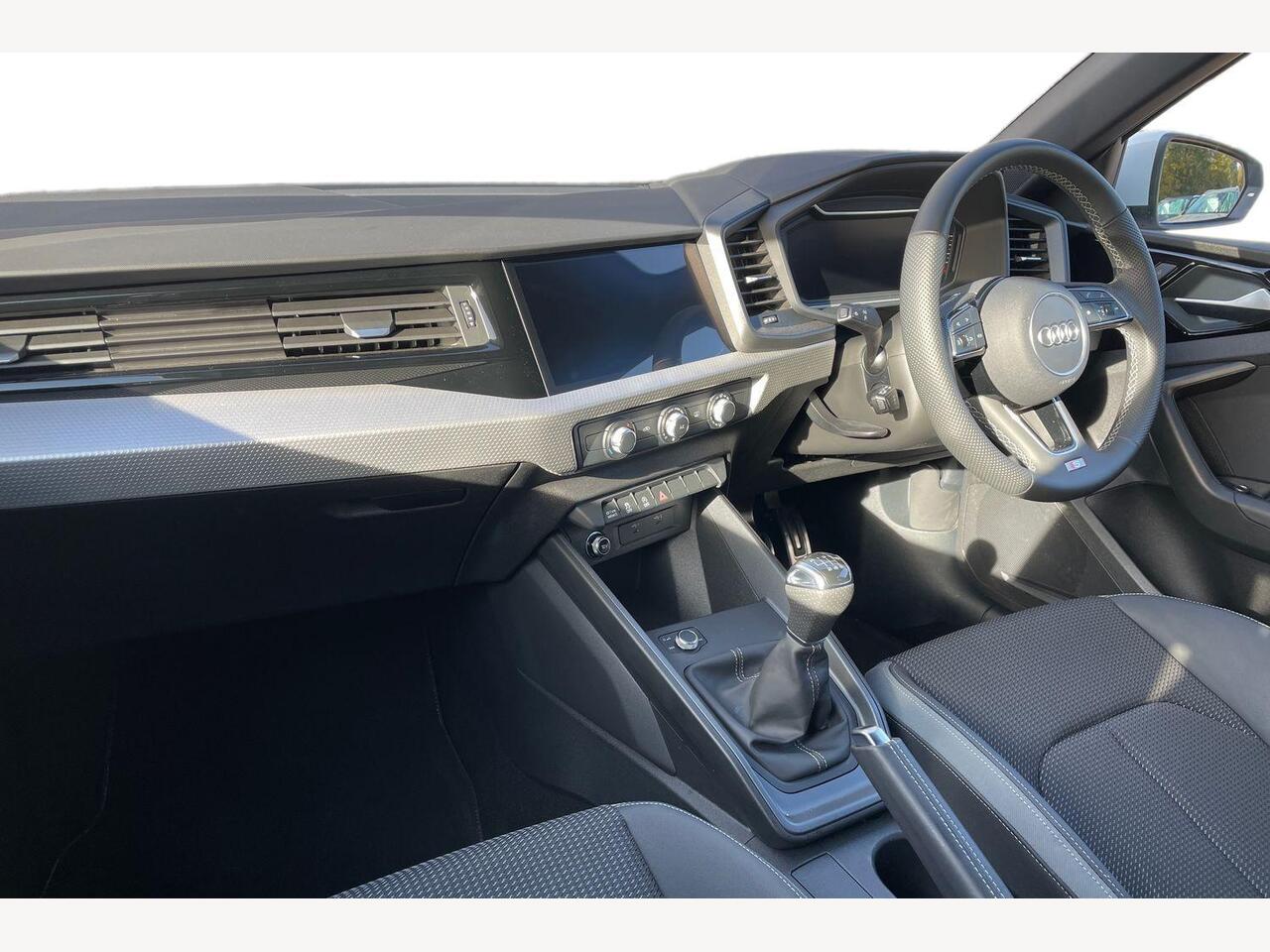 Used Audi A1 2025 for sale - 76623668: Photo 2