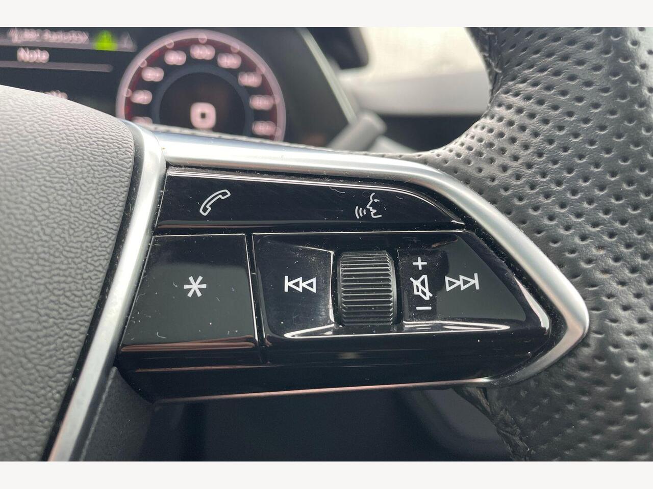 Used Audi e-tron GT 2022 for sale - 77498334: Photo 24